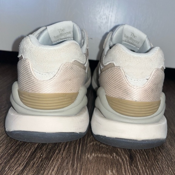 New Balance 54/70 - Picture 7 of 7